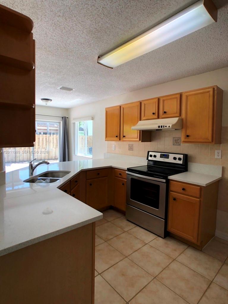 16604 Southwest 97th Street, Unit 16604 Miami, FL 33196 - Photo 8 of 22