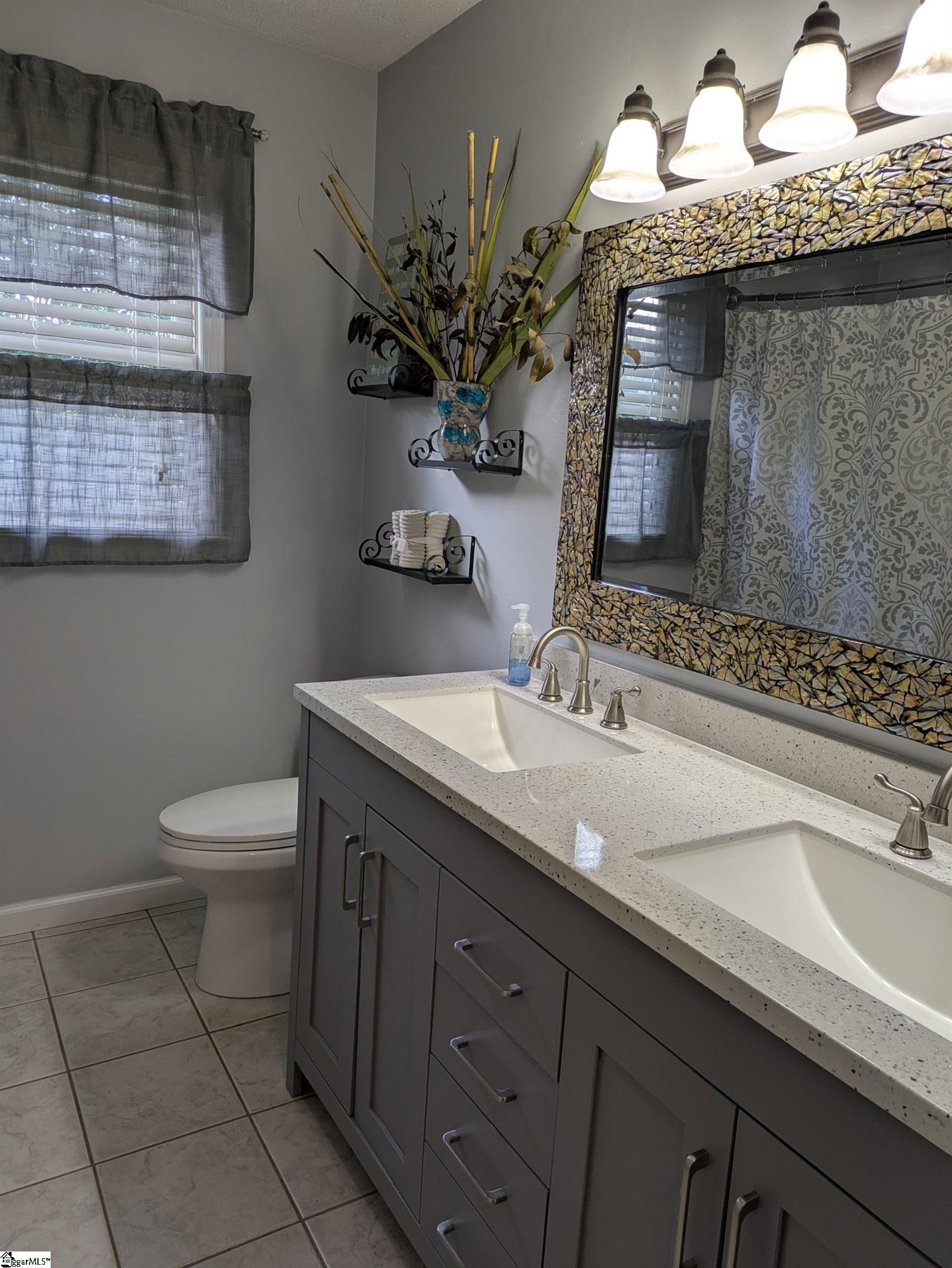 111 Quincy Drive Greer, SC 29650 - Photo 10 of 17