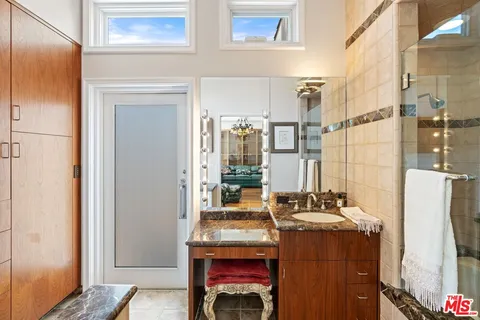 $7,995,000 | 521 North Rexford Drive, Beverly Hills, CA 90210