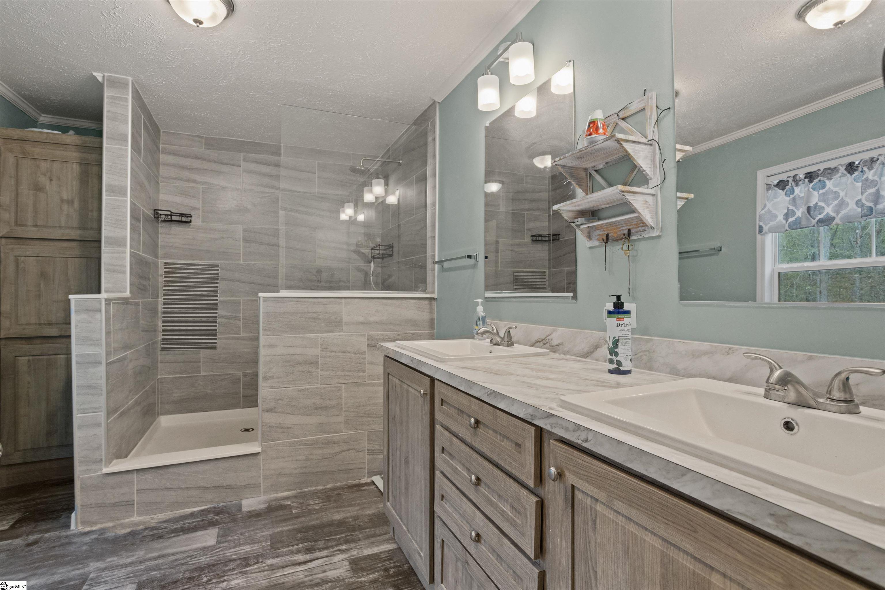 290 Indian Ridge Court Fountain Inn, SC 29644 - Photo 8 of 34