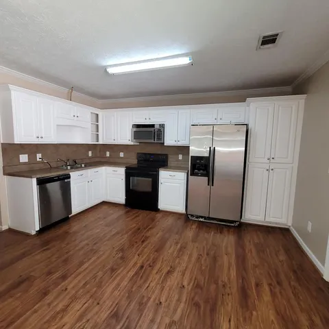 $975 | 2008 1st Avenue, Phenix City, AL 36867