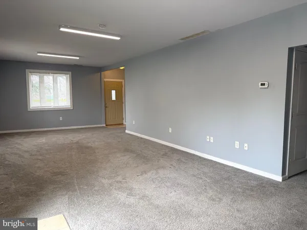 $2,850 | 2599 South Black Horse Pike, Williamstown, NJ 08094
