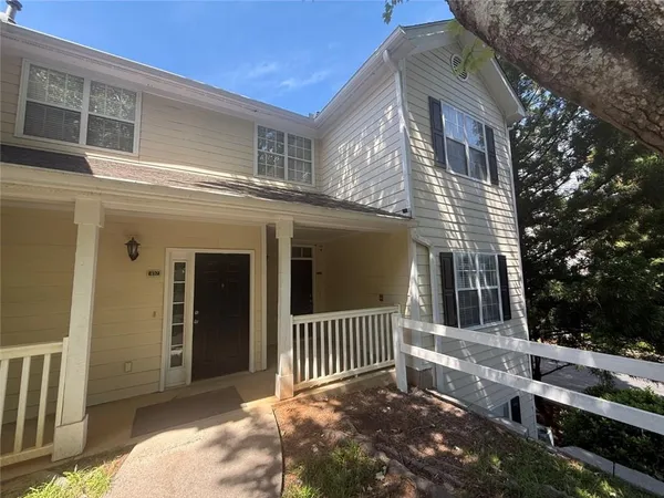 $2,000 | 411 Spring Heights Lane, Unit 4, Smyrna, GA 30080