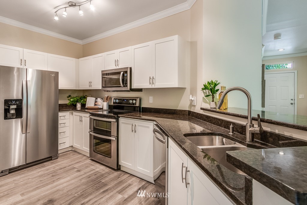 1500 South 18th Street, Unit B101 Renton, WA 98055 - Photo 8 of 22 Gallery Image 8