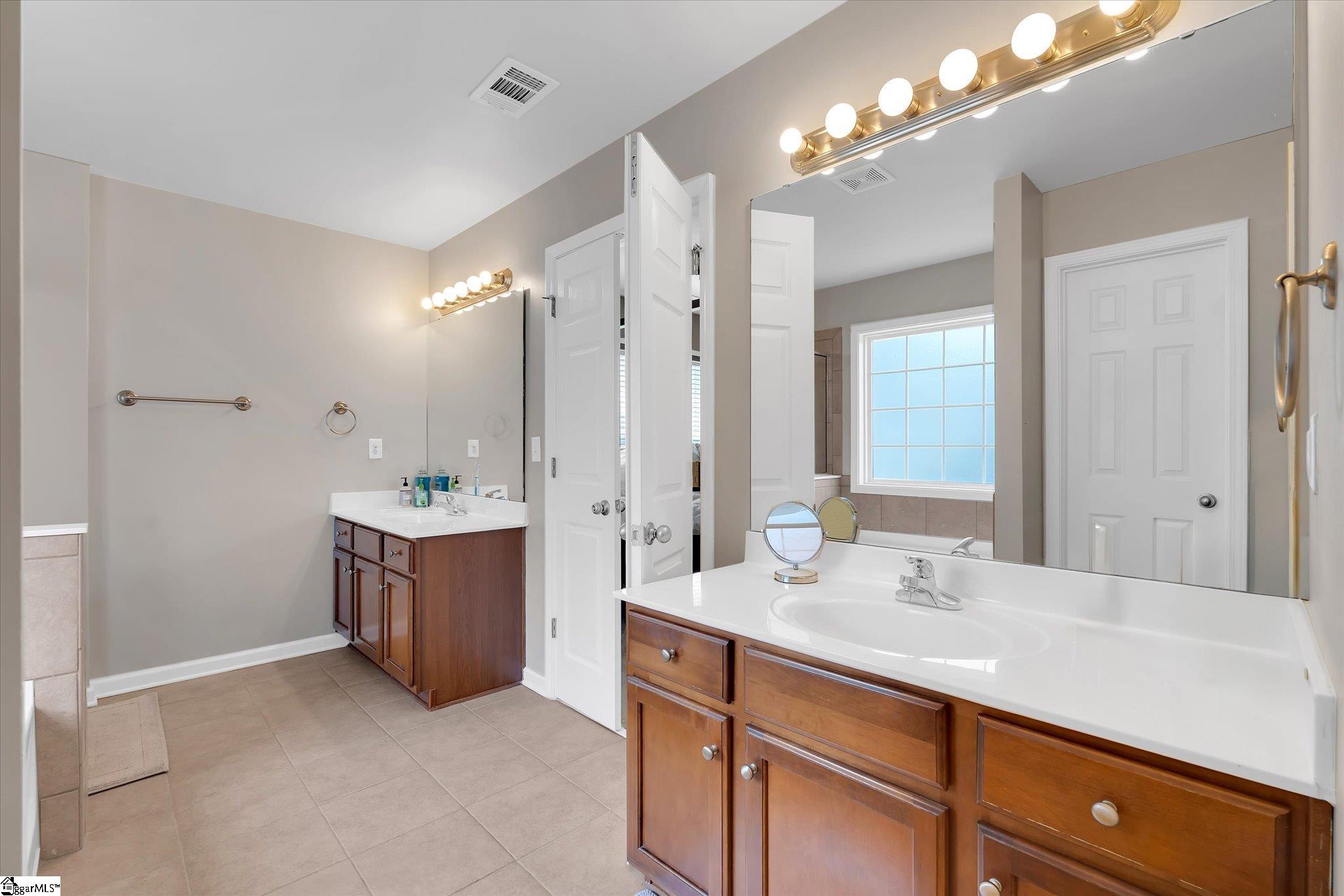 504 Abby Circle Greenville, SC 29607 - Photo 21 of 33