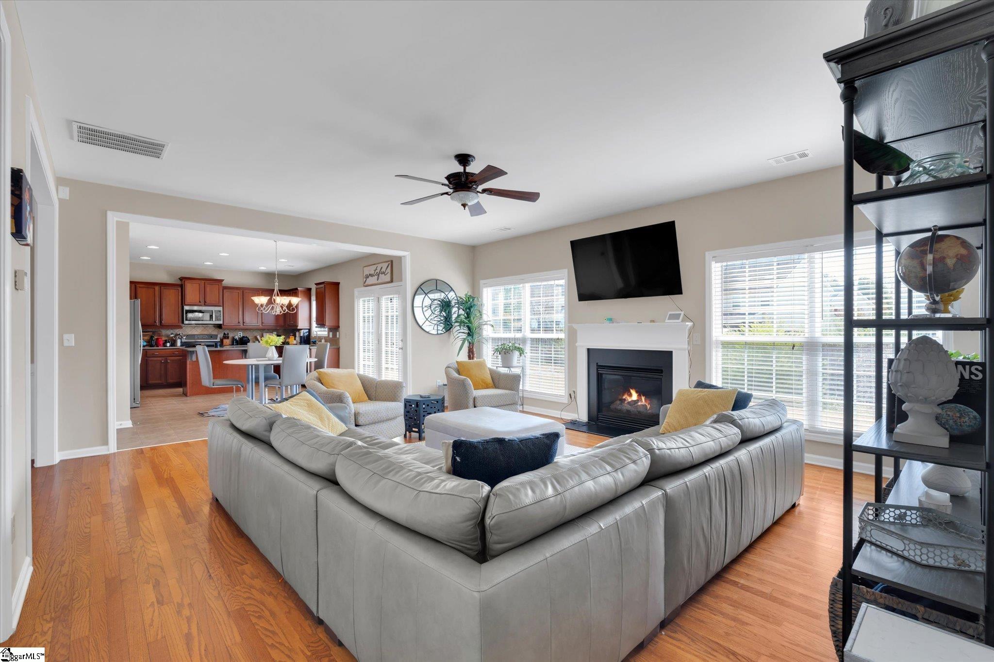 504 Abby Circle Greenville, SC 29607 - Photo 8 of 33