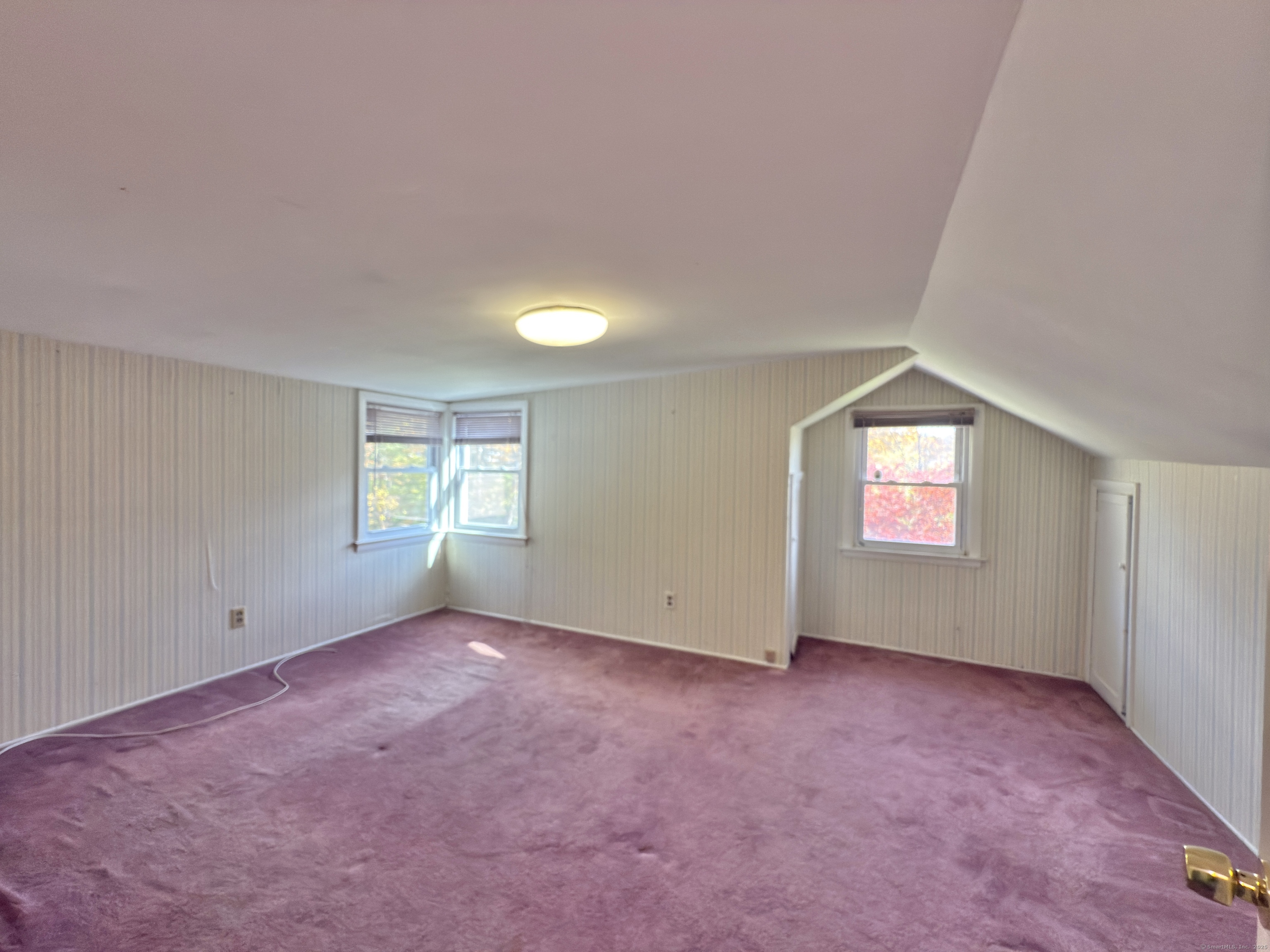 8 Main Street North Bethlehem, CT 06751 - Photo 18 of 32 an empty room with windows