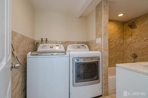 $489,900 | 14 Elmer Avenue, Monroe Township, NJ 08831