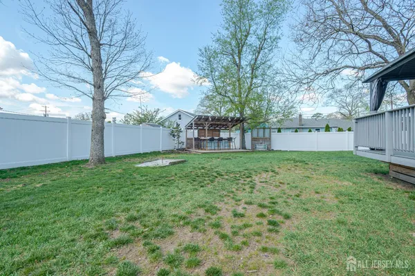 $489,900 | 14 Elmer Avenue, Monroe Township, NJ 08831