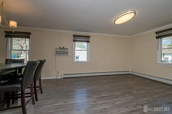 $489,900 | 14 Elmer Avenue, Monroe Township, NJ 08831