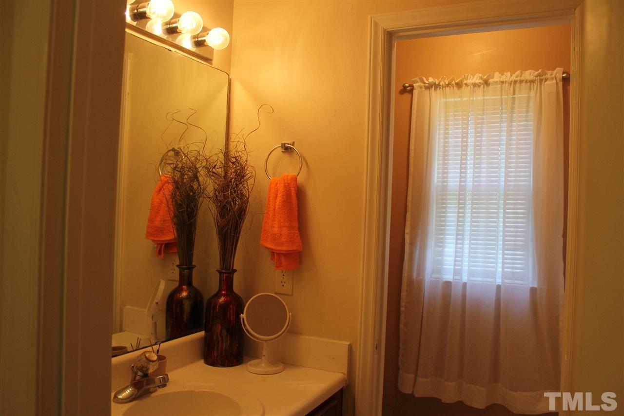 2104 Quail View Trail Raleigh, NC 27604 - Photo 17 of 20 Gallery Image 17
