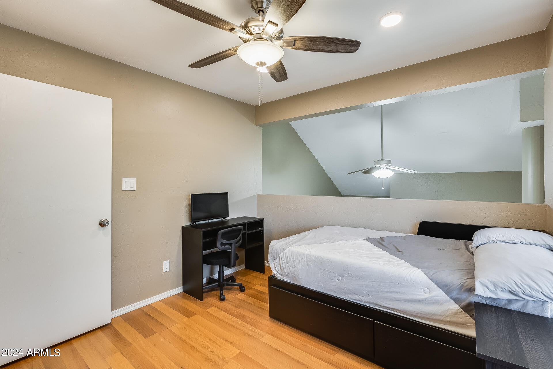 1126 West Elliot Road, Unit 1042 Chandler, AZ 85224 - Photo 20 of 32