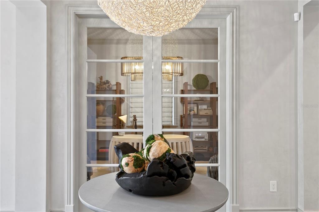 4518 West Rosemere Road Tampa, FL 33609 - Photo 14 of 97