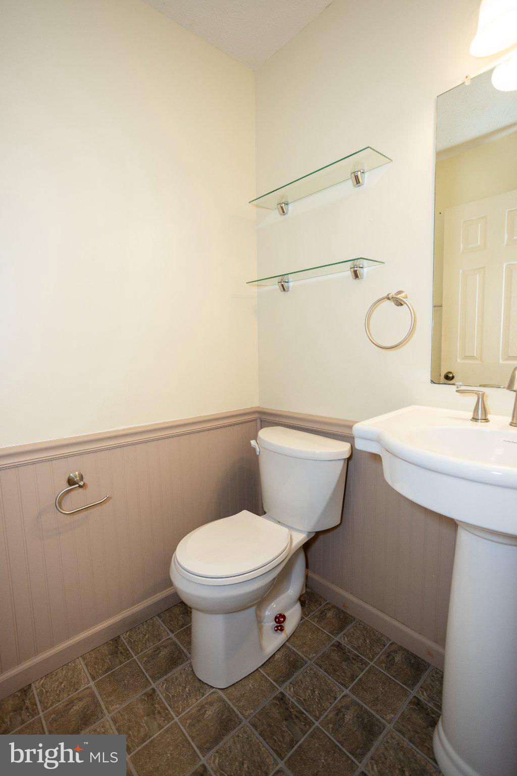 10412 Labrador Loop Manassas, VA 20112 - Photo 19 of 58 Charming half-bath with modern touches.