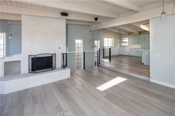 $9,950 | 434 Manhattan Avenue, Hermosa Beach, CA 90254