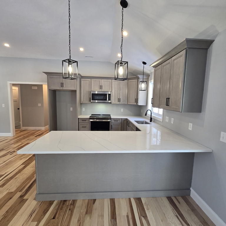 141 Roxy Cahoon Road Plymouth, MA 02360 - Photo 11 of 40