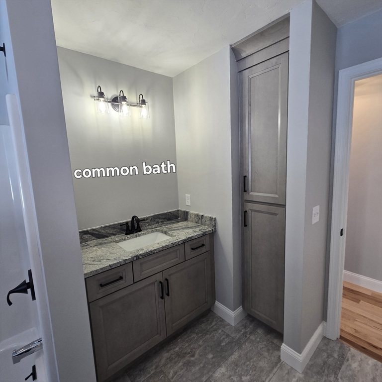 141 Roxy Cahoon Road Plymouth, MA 02360 - Photo 8 of 40