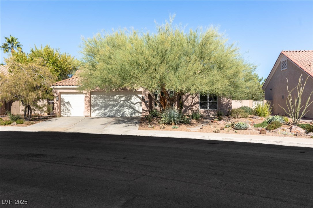 264 Chestnut Ridge Circle Henderson, NV 89012 - Photo 1 of 39