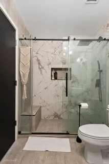 $620,000 | 630 North Franklin Street, Unit 1010, Chicago, IL 60654