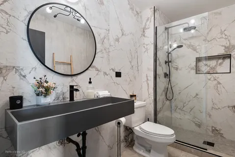 $620,000 | 630 North Franklin Street, Unit 1010, Chicago, IL 60654