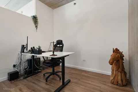 $620,000 | 630 North Franklin Street, Unit 1010, Chicago, IL 60654