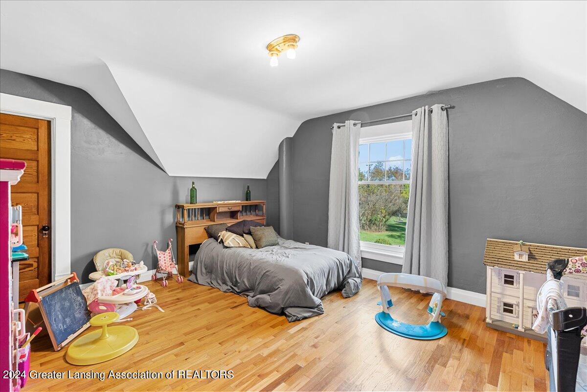 8647 Coleman Road Haslett, MI 48840 - Photo 24 of 49 43-Media Jett - 46