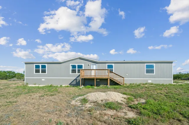 $199,900 | 260 Pr Frio Estates, Moore, TX 78057