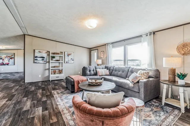 $199,900 | 260 Pr Frio Estates, Moore, TX 78057