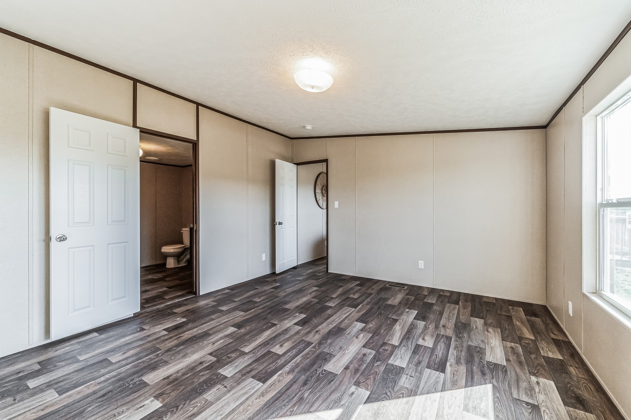 260 Pr Frio Estates Moore, TX 78057 - Photo 9 of 33 a view of empty room with wooden floor and fan
