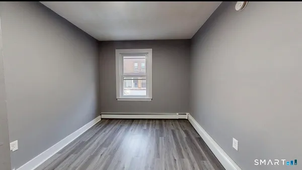 $1,456 | 666 Main Street, Unit B2, Middletown, CT 06457