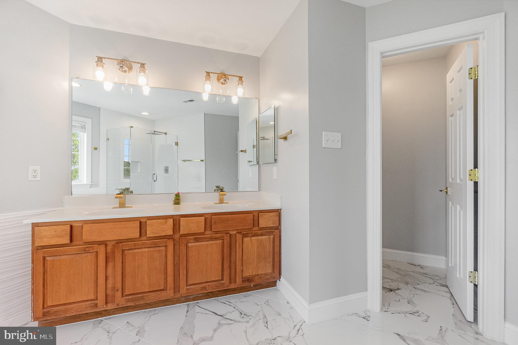 2121 Traceys Road Sparks Glencoe, MD 21152 - Photo 43 of 74 Double vanity