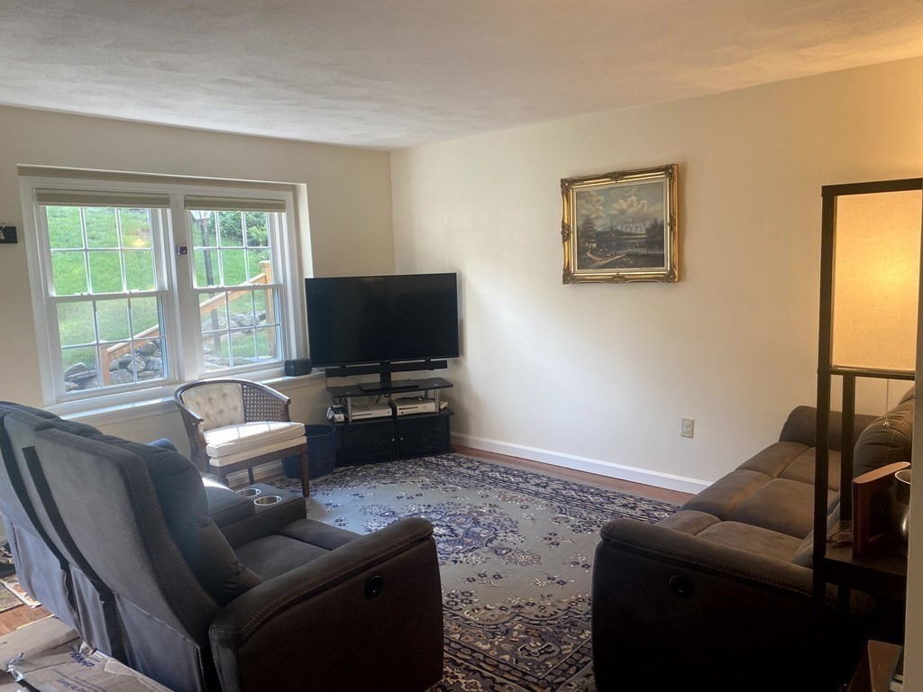 6 Apple Ridge Road, Unit 5 Maynard, MA 01754 - Photo 9 of 28 Gallery Image 9