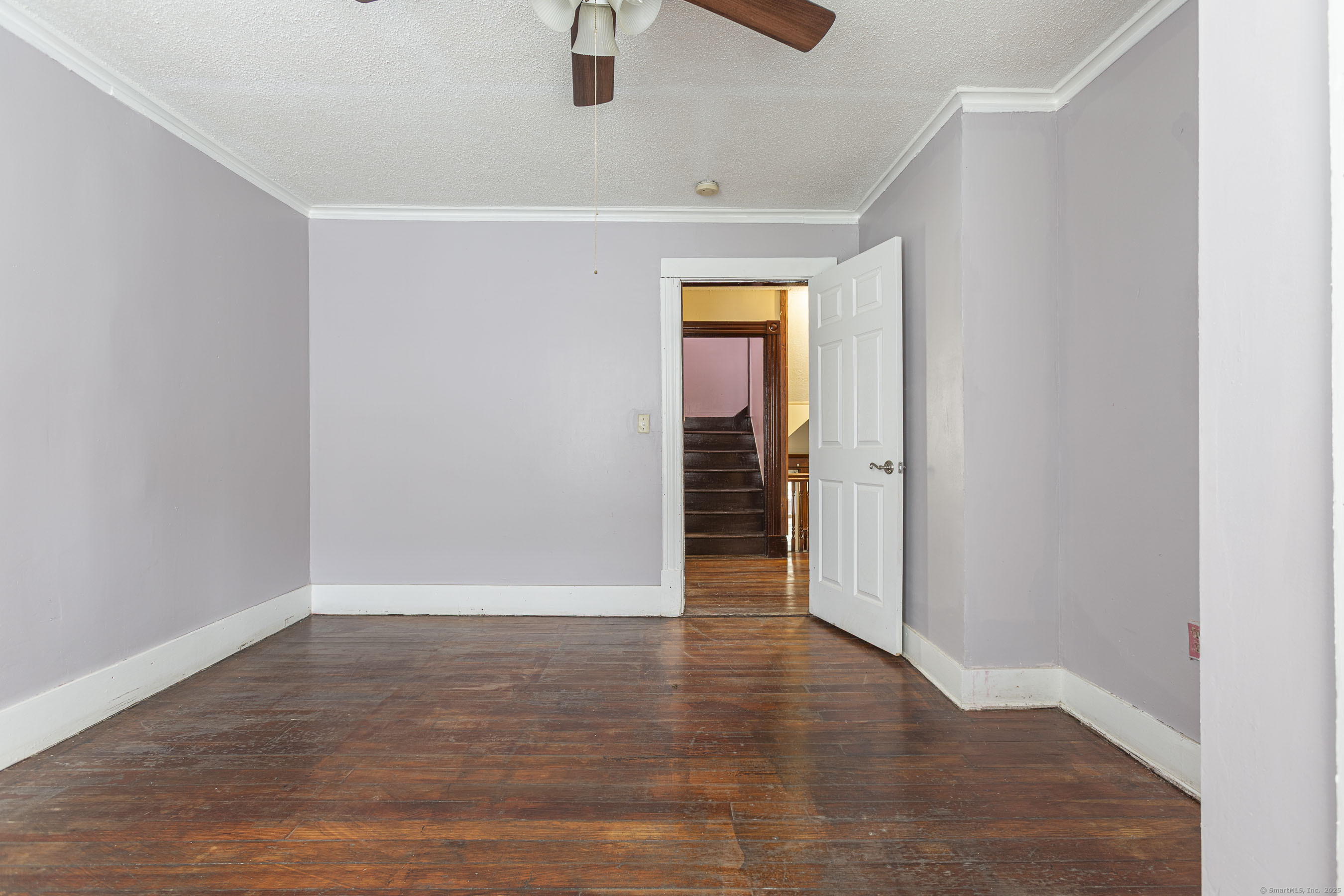 62 Burton Street Hartford, CT 06112 - Photo 20 of 36