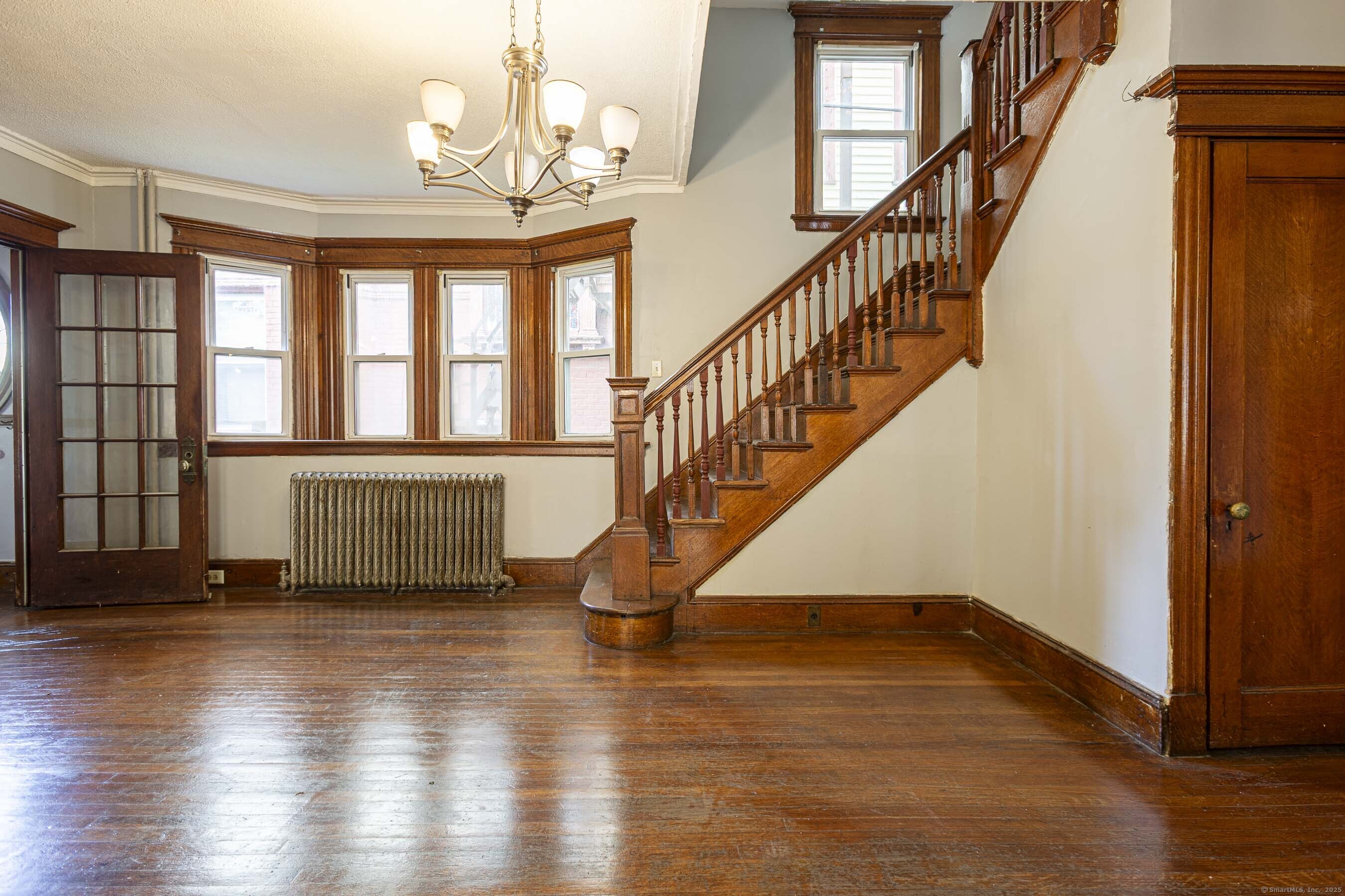 62 Burton Street Hartford, CT 06112 - Photo 28 of 36