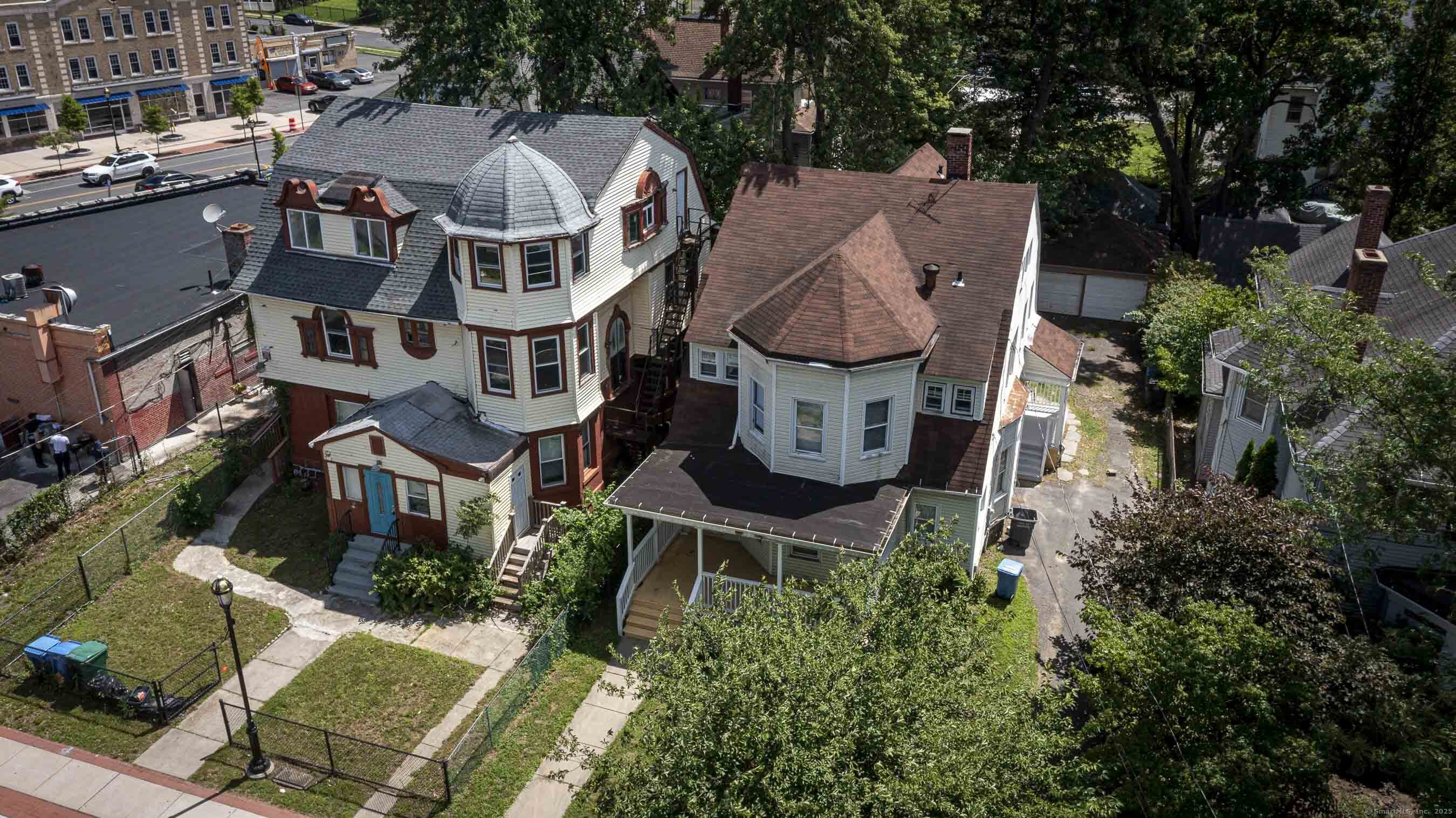 62 Burton Street Hartford, CT 06112 - Photo 33 of 36