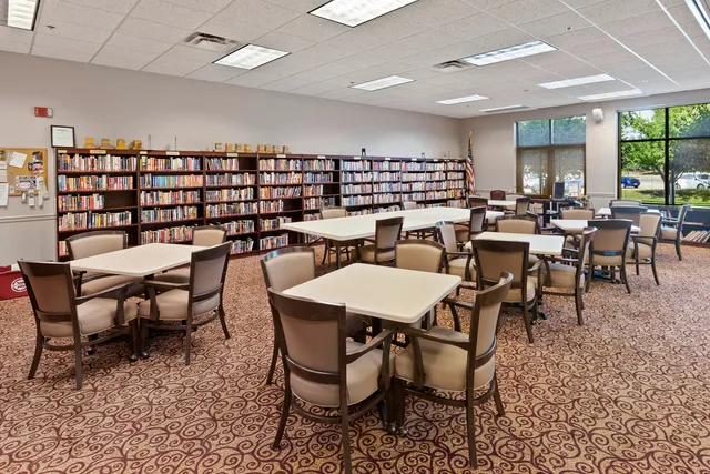 $222,500 | 13931 South Bristlecone Drive, Unit A, Plainfield, IL 60544