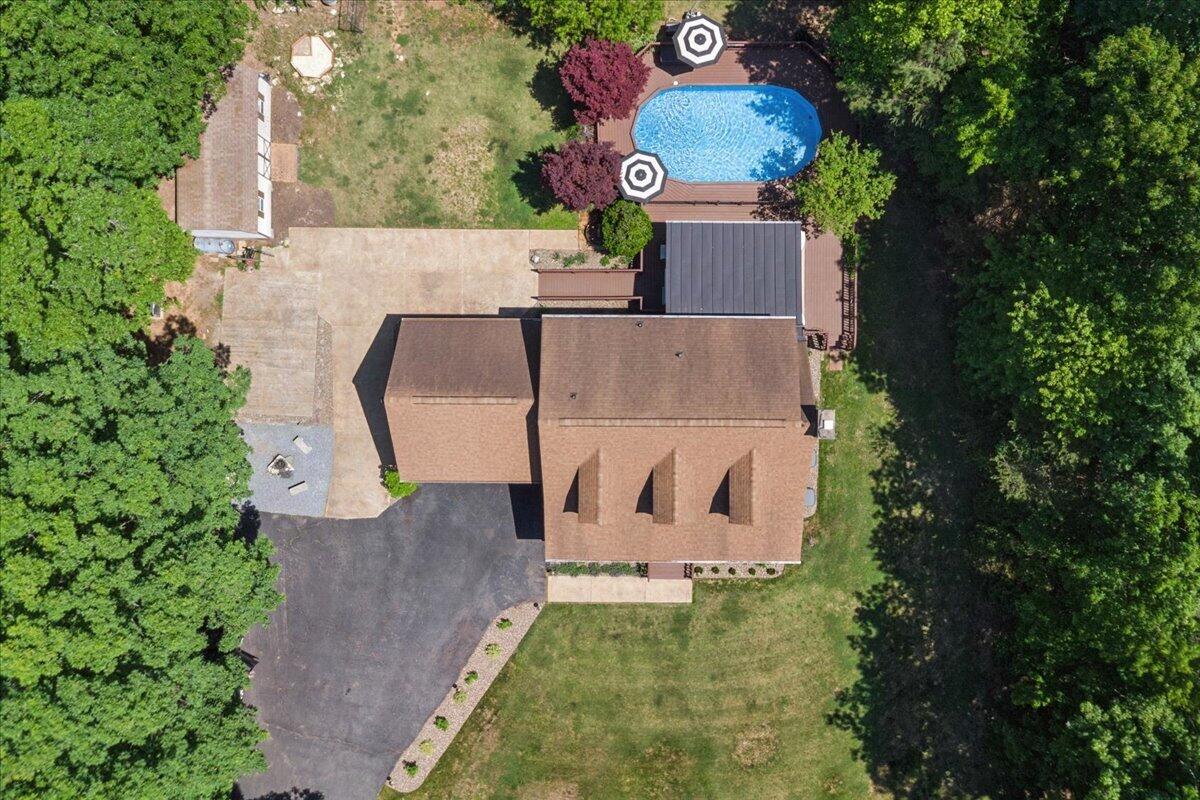 431 Langdon Road Evington, VA 24550 - Photo 46 of 54 an aerial view of a house