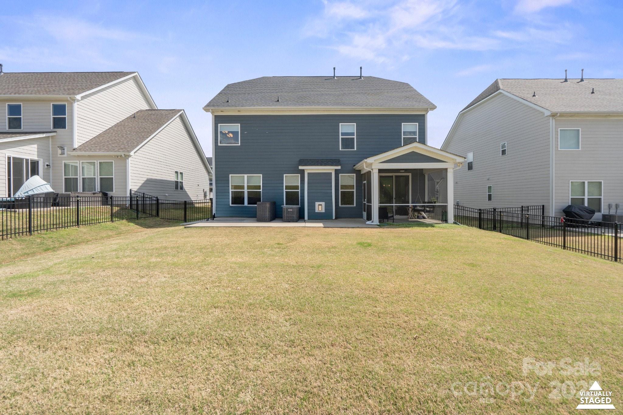 15126 Shallow Ridge Road Charlotte, NC 28278 - Photo 31 of 37 Gallery Image 31