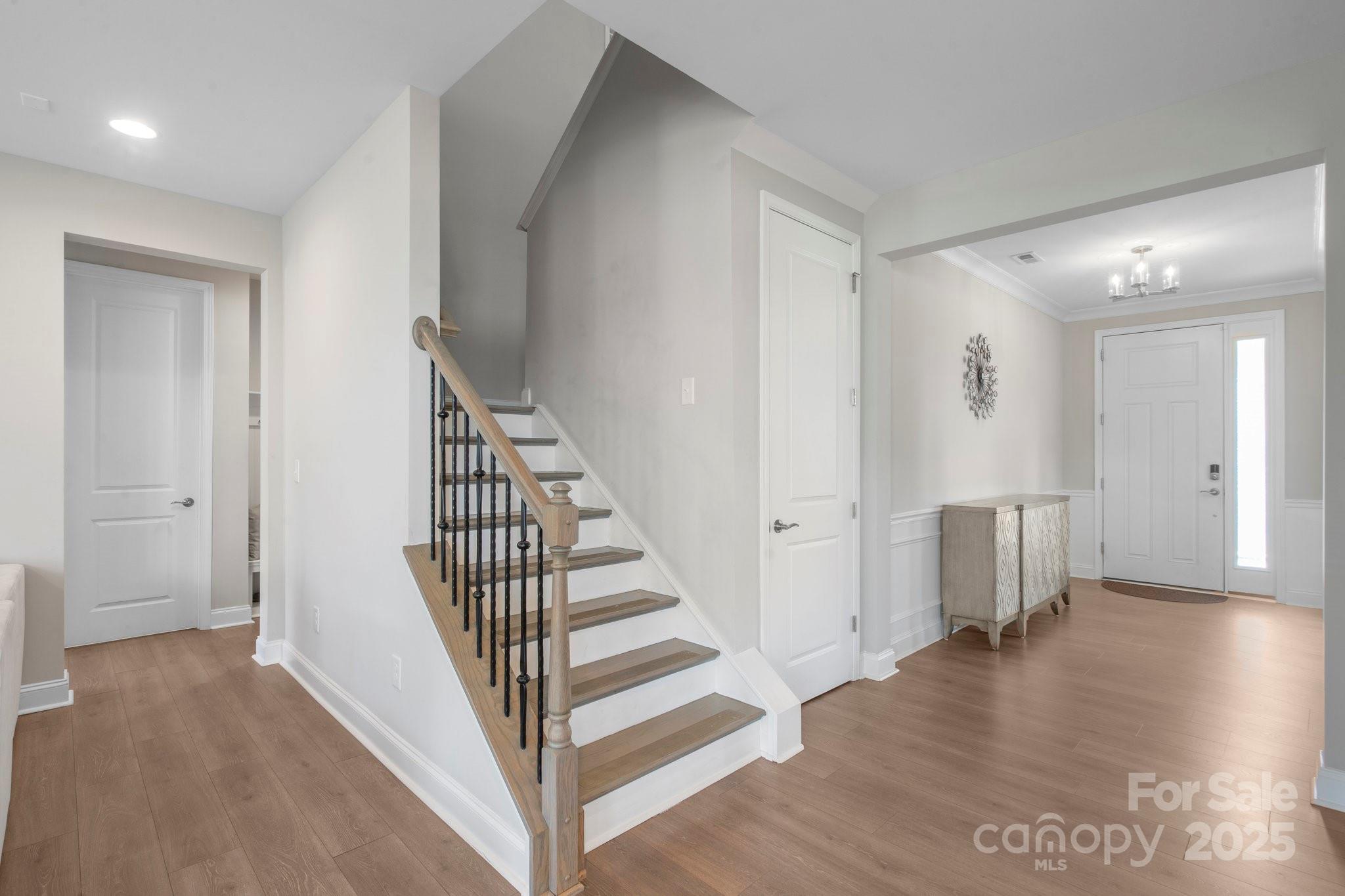 15126 Shallow Ridge Road Charlotte, NC 28278 - Photo 4 of 37 Gallery Image 4