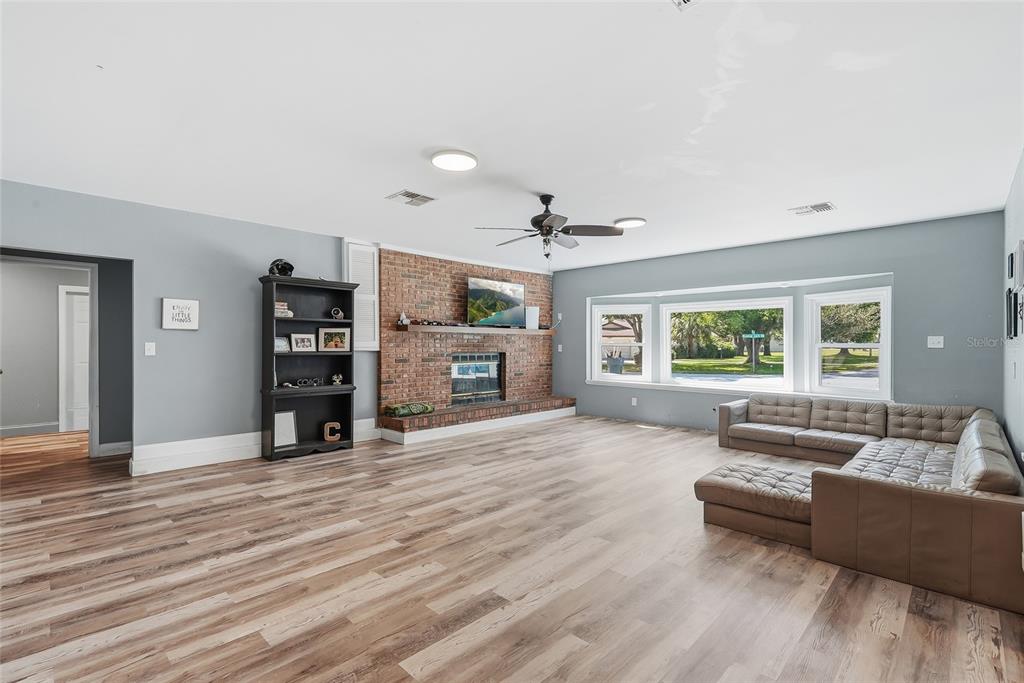 2112 Meadow Lark Road Spring Hill, FL 34608 - Photo 9 of 53 Gallery Image 9