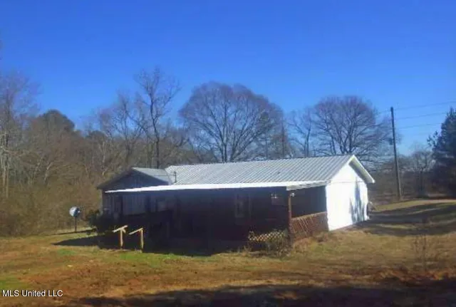 $50,000 | 1224 Highway 25, Carthage, MS 39051