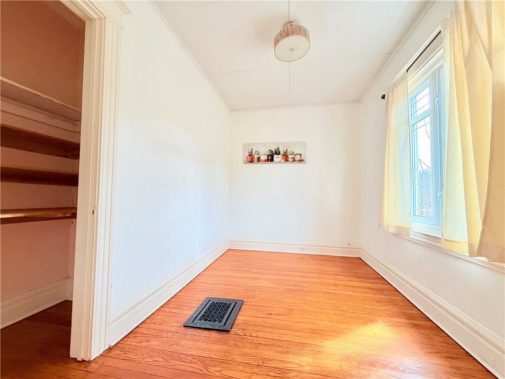 948 Monroe Avenue Rochester, NY 14620 - Photo 18 of 18