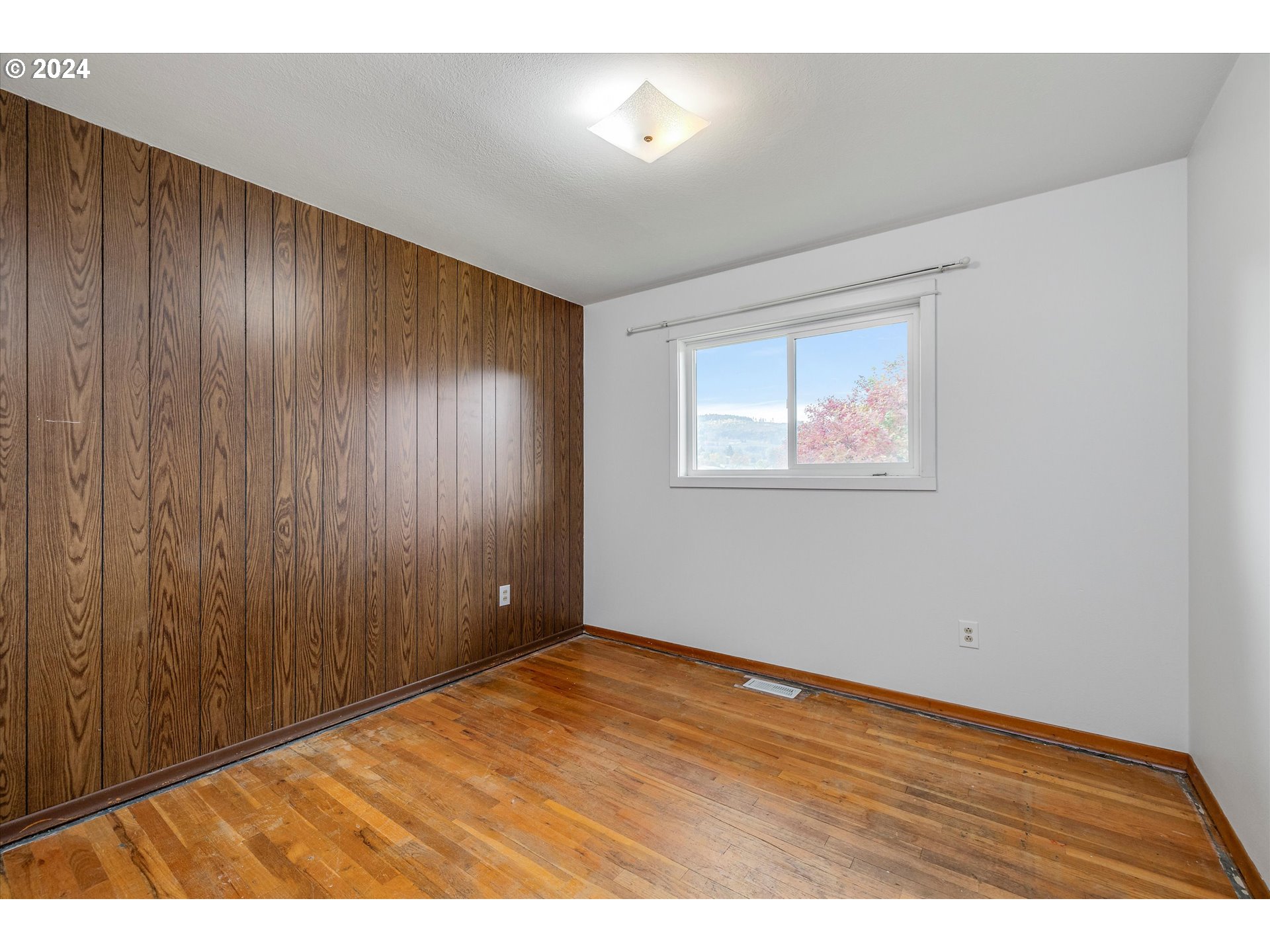 2996 Kusisto Road Hood River, OR 97031 - Photo 29 of 44 Gallery Image 29