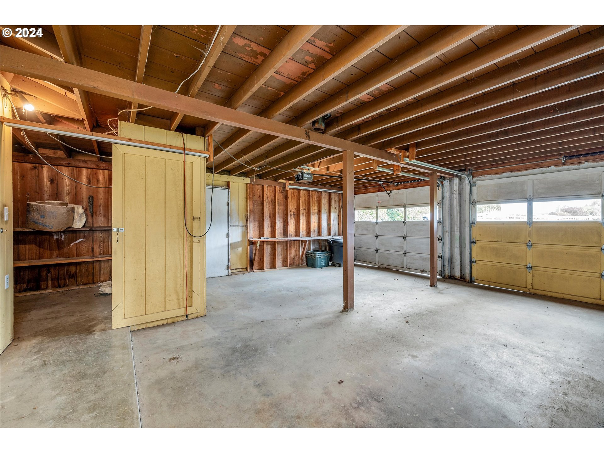 2996 Kusisto Road Hood River, OR 97031 - Photo 35 of 44 Gallery Image 35