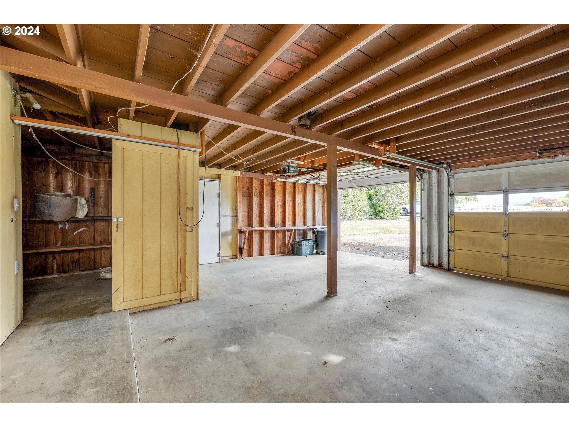 2996 Kusisto Road Hood River, OR 97031 - Photo 36 of 44 Gallery Image 36