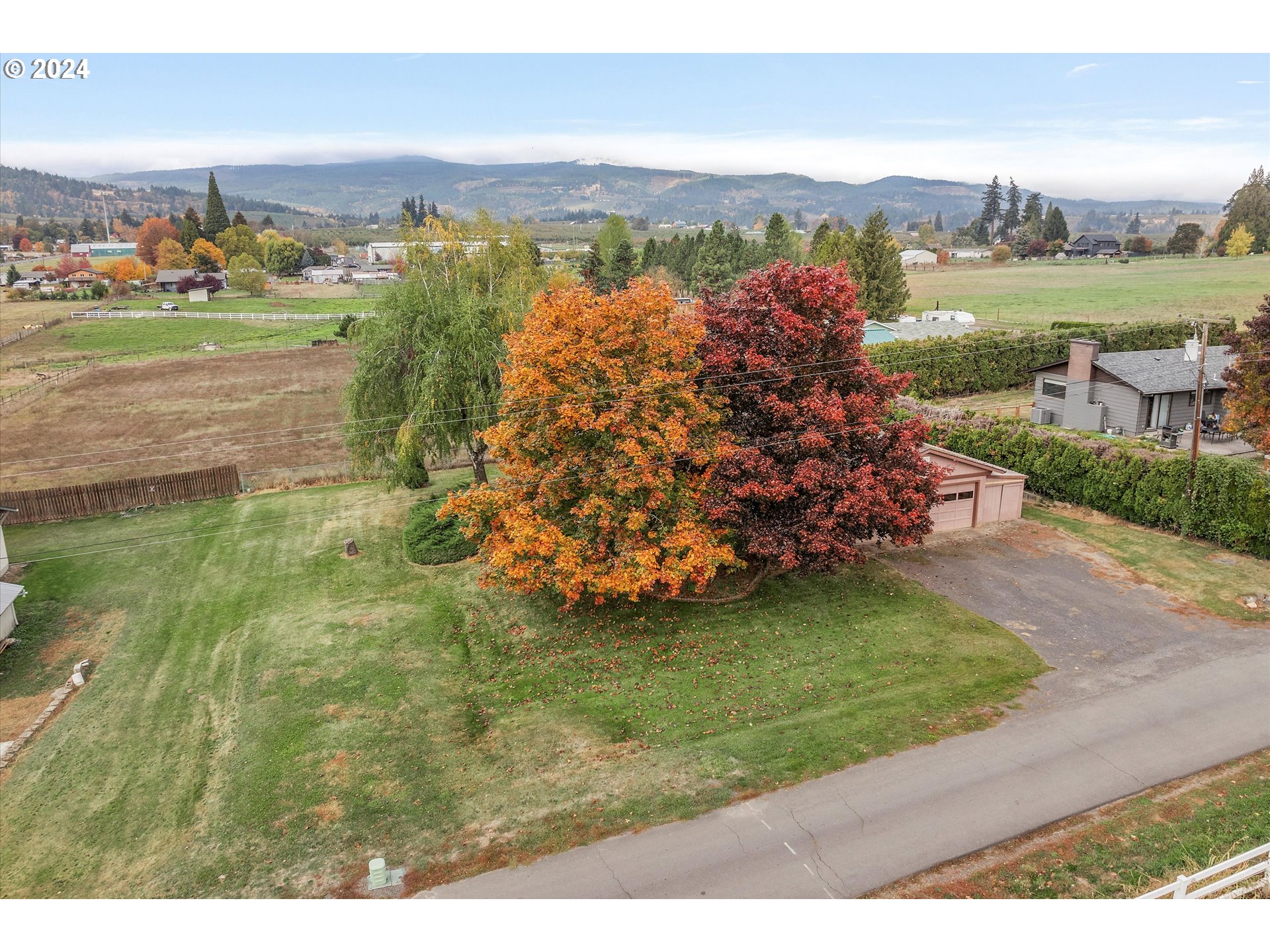 2996 Kusisto Road Hood River, OR 97031 - Photo 8 of 44 Gallery Image 8