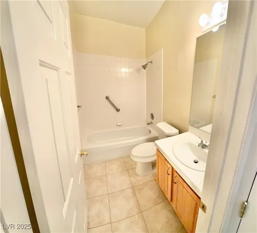 $339,000 | 4900 Black Bear Road, Unit 204, Las Vegas, NV 89149