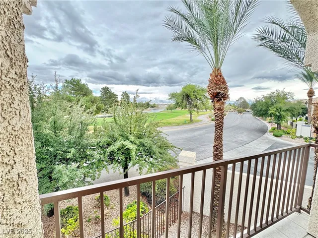 $339,000 | 4900 Black Bear Road, Unit 204, Las Vegas, NV 89149