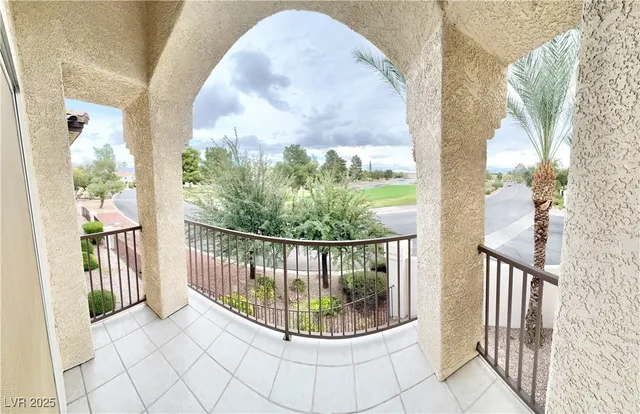 $339,000 | 4900 Black Bear Road, Unit 204, Las Vegas, NV 89149