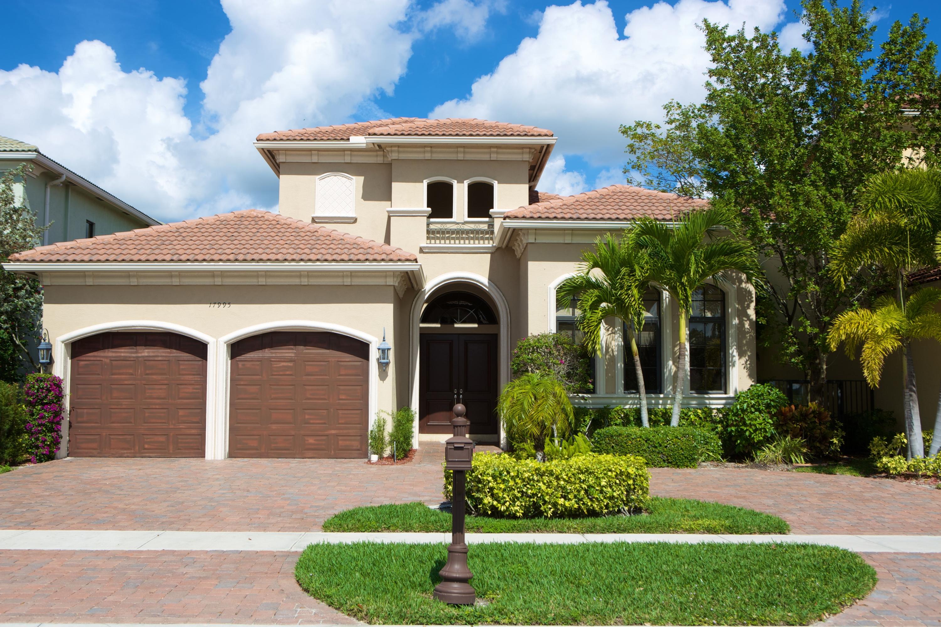 17995 Lake Azure Way Boca Raton, FL 33496 - Photo 2 of 61 the front face South